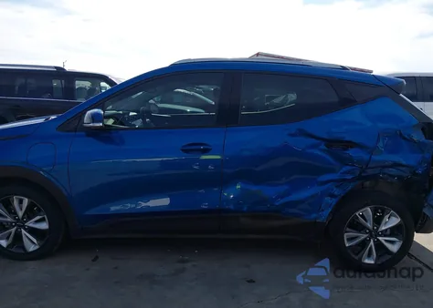 2022 Chevrolet Bolt Euv Fwd Lt from USA, damaged, VIN 1G1FY6S02N4110625